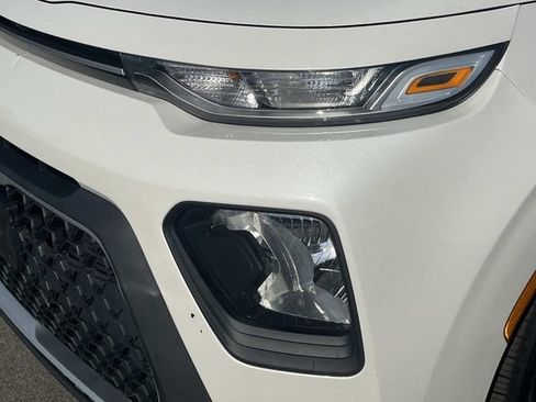 Used 2021 Kia Soul S FWD image 9