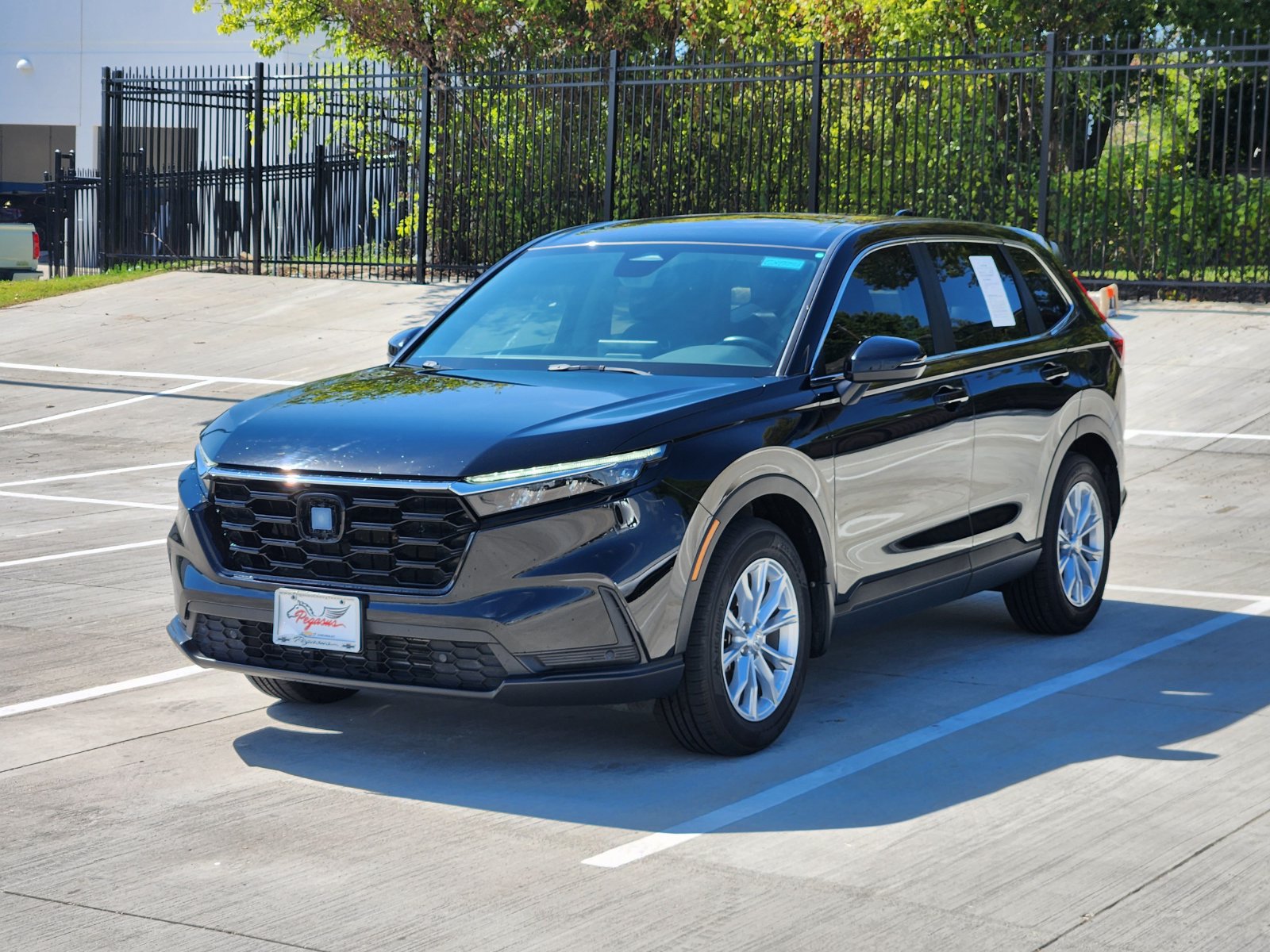 Used 2024 Honda CR-V EX-L image 2
