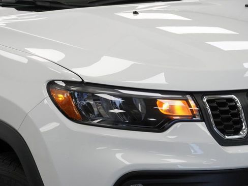 New 2026 Jeep Compass Latitude image 5