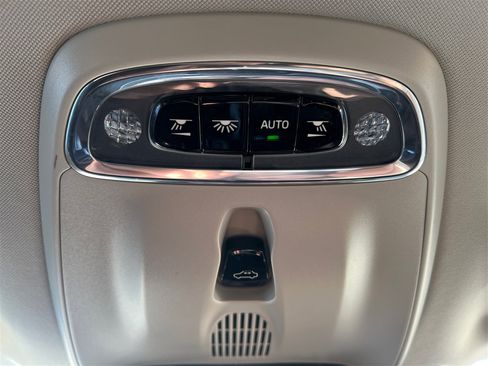 Used 2019 Volvo XC90 T6 Momentum w/ Advanced Package image 28