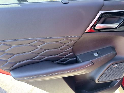 New 2025 Mitsubishi Outlander SEL image 11