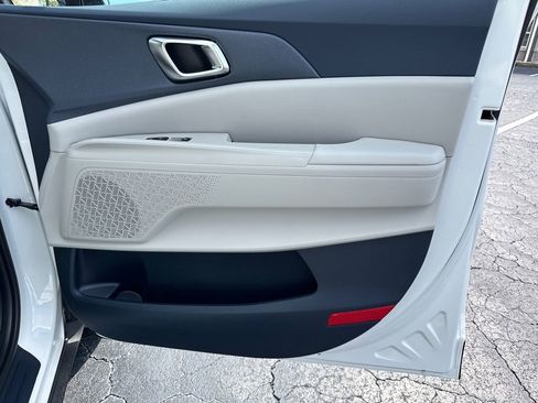 New 2026 Kia Carnival SX image 15