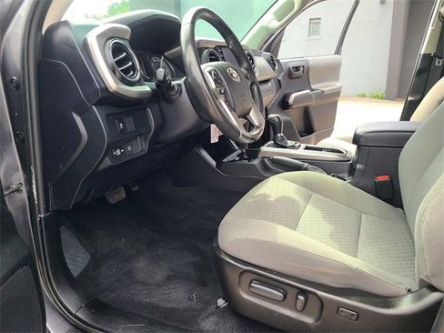 Used 2021 Toyota Tacoma SR5 image 13