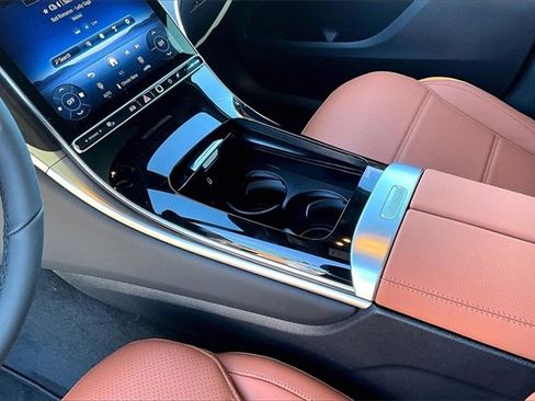 New 2026 Mercedes-Benz GLC 300 4MATIC image 7