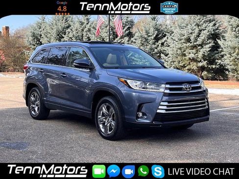 Used 2019 Toyota Highlander Limited Platinum image 2