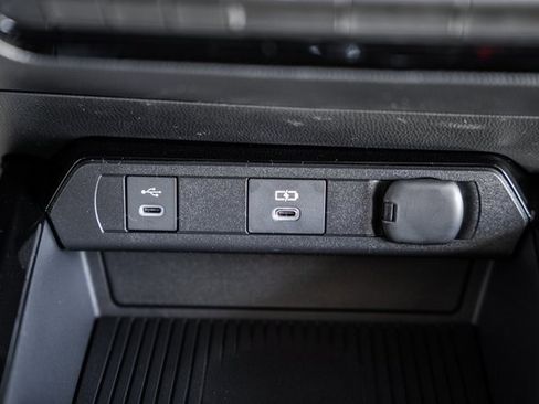 New 2026 Toyota Prius Plug-In Hybrid image 22