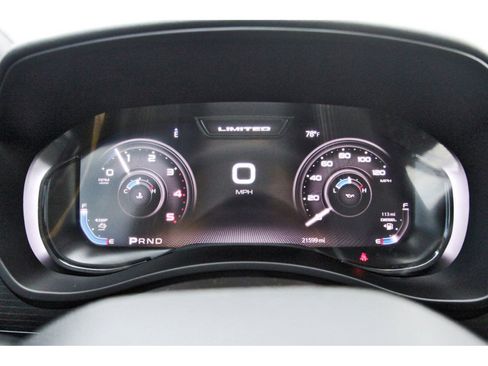 Used 2024 RAM 3500 Limited w/ Night Edition AWD/4WD image 18