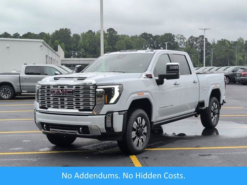 New 2026 GMC Sierra 2500 Denali w/ Denali Reserve Package AWD/4WD image 1