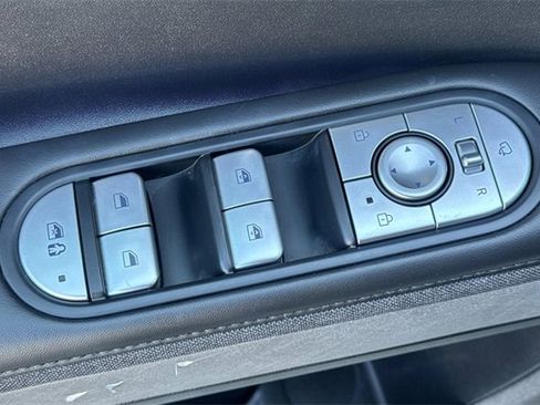 Used 2023 Hyundai Ioniq 5 Limited image 12