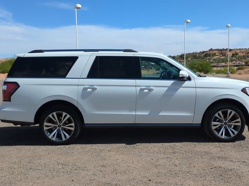 Used 2021 Ford Expedition Max Limited AWD/4WD image 3