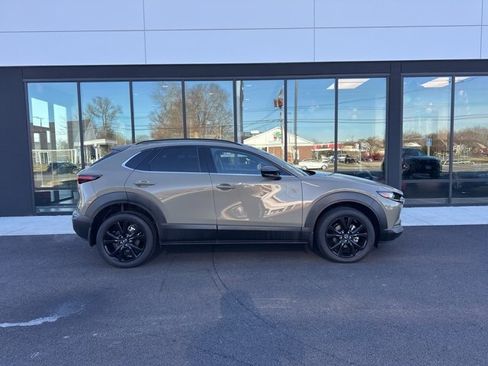 Used 2025 MAZDA CX-30 Carbon image 2