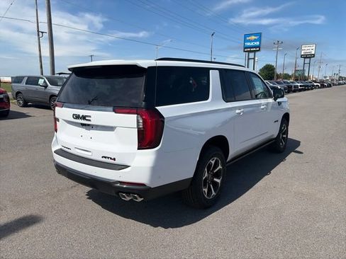 New 2026 GMC Yukon XL AT4 w/ AT4 Premium Package AWD/4WD image 6