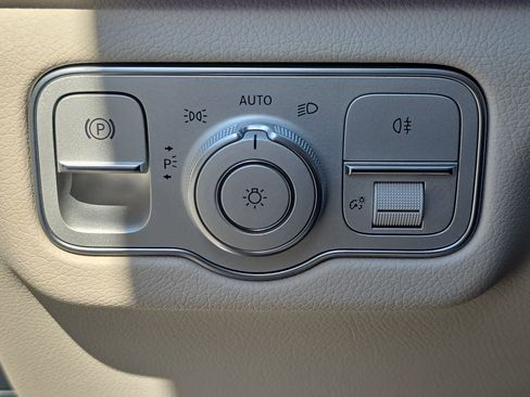 Certified 2023 Mercedes-Benz GLS 450 GLS 450 image 25