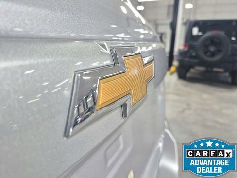 Used 2022 Chevrolet Trax LS w/ Tint and Cruise Package FWD image 32
