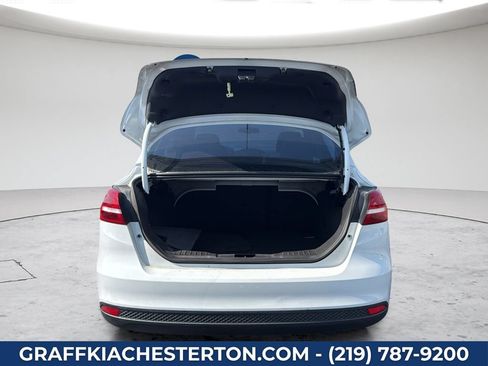 Used 2018 Ford Focus SE FWD image 27