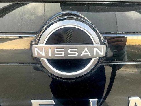 Certified 2023 Nissan Pathfinder SL image 29