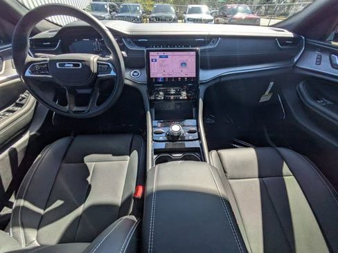 New 2025 Jeep Grand Cherokee L Overland w/ Advanced Protech Group III image 13