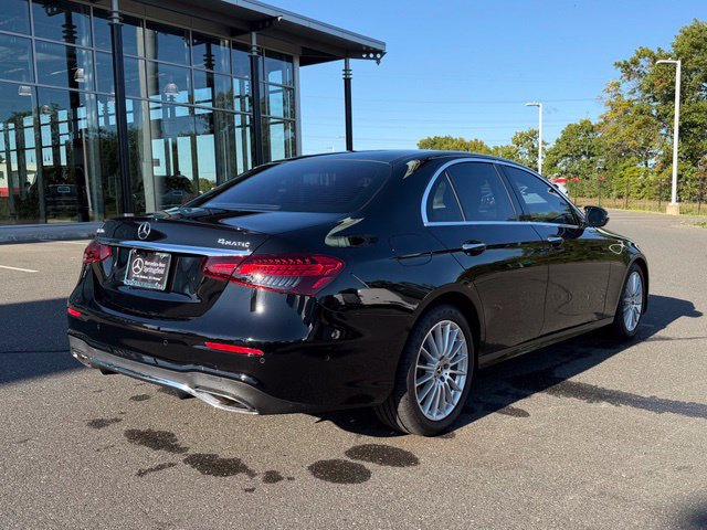 Used 2021 Mercedes-Benz E 350 4MATIC Sedan image 7