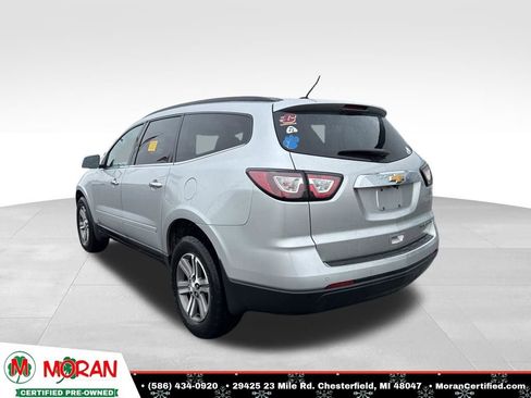 Used 2015 Chevrolet Traverse LT image 3