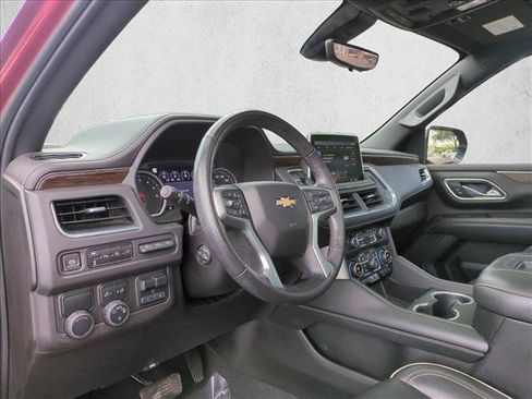 Used 2021 Chevrolet Tahoe Premier w/ Premium Package RWD image 10