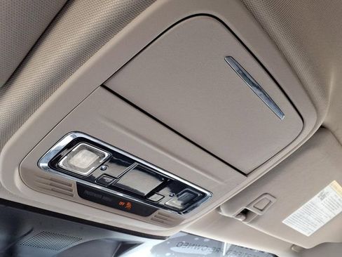 Certified 2022 Lincoln Corsair FWD w/ Equipment Group 101A image 25