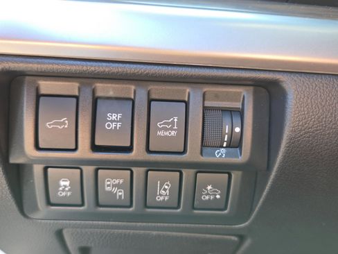 Used 2017 Subaru Outback 2.5i Touring w/ Popular Package #5A image 19