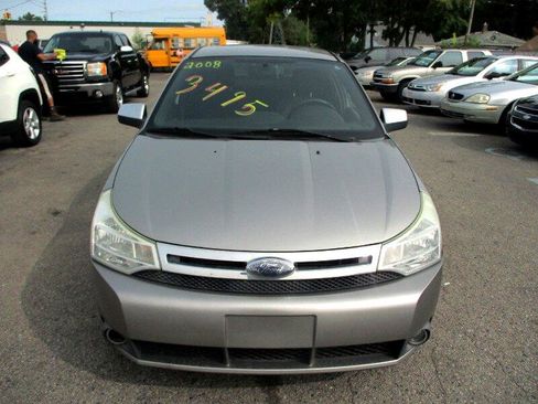 Used 2008 Ford Focus SE image 3