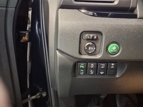 Used 2023 Honda Ridgeline Black Edition image 17