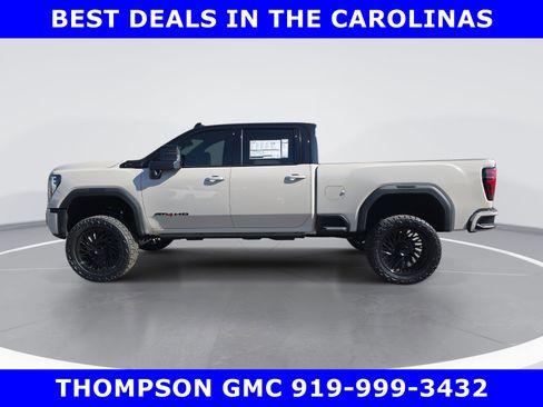 New 2026 GMC Sierra 2500 AT4 AWD/4WD image 6