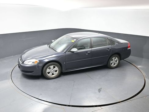 Used 2009 Chevrolet Impala LS FWD image 15