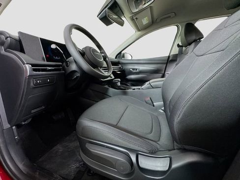 New 2026 Hyundai Tucson SE image 17