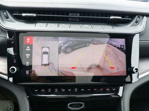 New 2026 Jeep Grand Cherokee Limited AWD/4WD image 20