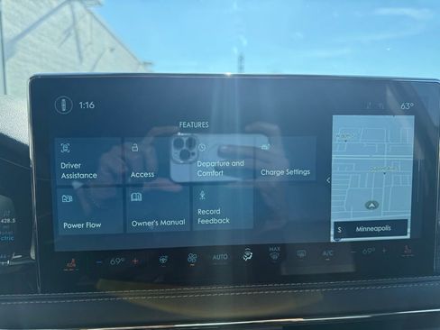 New 2025 Lincoln Corsair Grand Touring w/ Equipment Group 302A AWD/4WD image 11