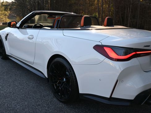 Used 2024 BMW M4 xDrive Competition image 4