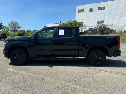 Used 2024 Chevrolet Silverado 1500 RST AWD/4WD image 4