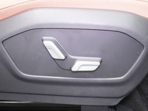 Used 2025 Hyundai Santa Fe Limited AWD/4WD image 39