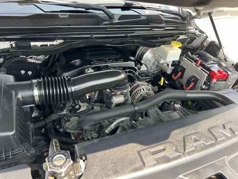 Used 2019 RAM 1500 Laramie Longhorn w/ Bed Utility Group AWD/4WD image 28