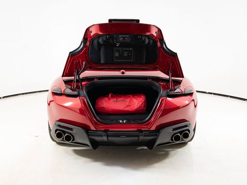 Certified 2025 Ferrari Roma Spider RWD image 39