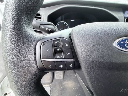 Used 2023 Ford Transit 350 XLT image 11