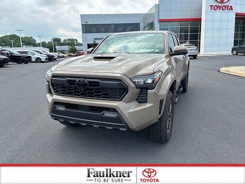 Certified 2026 Toyota Tacoma TRD Sport w/ TRD Sport Premium Package AWD/4WD image 21