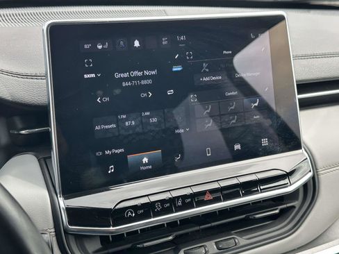 Used 2022 Jeep Compass Limited image 23