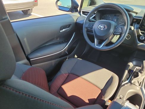Used 2024 Toyota Corolla SE image 15