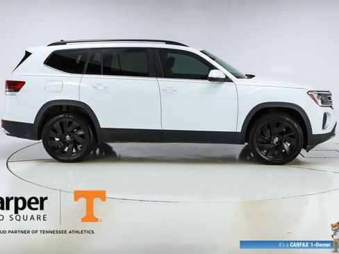 Used 2024 Volkswagen Atlas SE image 10