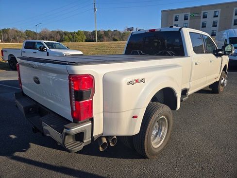 Used 2025 Ford F350 Lariat w/ Lariat Ultimate Package image 9