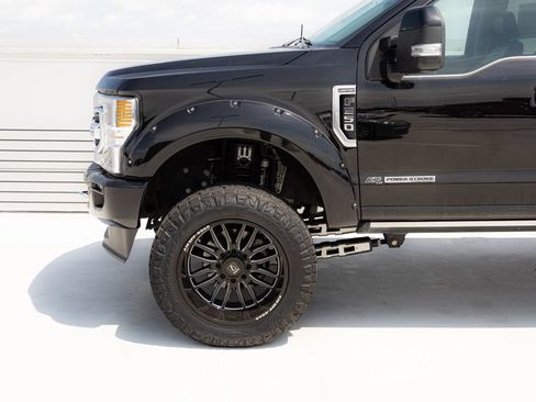 Used 2022 Ford F250 Limited w/ FX4 Off-Road Package AWD/4WD image 17