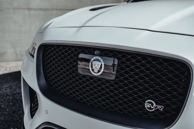 Used 2020 Jaguar F-PACE SVR AWD/4WD image 27