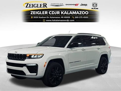 New 2026 Jeep Grand Cherokee L Limited AWD/4WD image 1