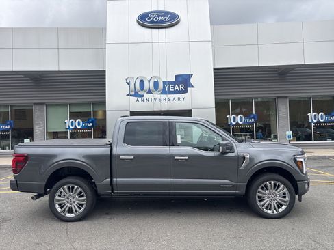 New 2026 Ford F150 Platinum w/ Equipment Group 703A Plus AWD/4WD image 2