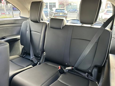 New 2026 Honda Odyssey Touring image 14