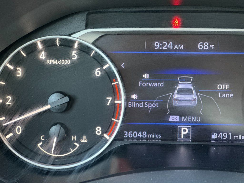 Used 2025 Nissan Altima 2.5 SR FWD image 25